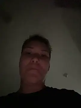 Annebull  online show from December 30, 2024, 1:26 am
