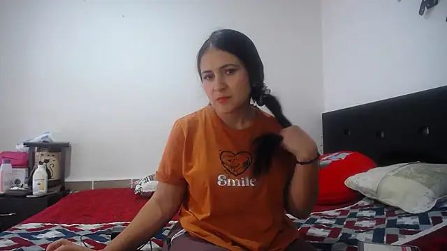 princehermosa44 online show from May 9, 2026, 6:13 pm