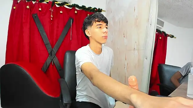 Harry LatinBoy online show from December 14, 2024, 11:12 pm