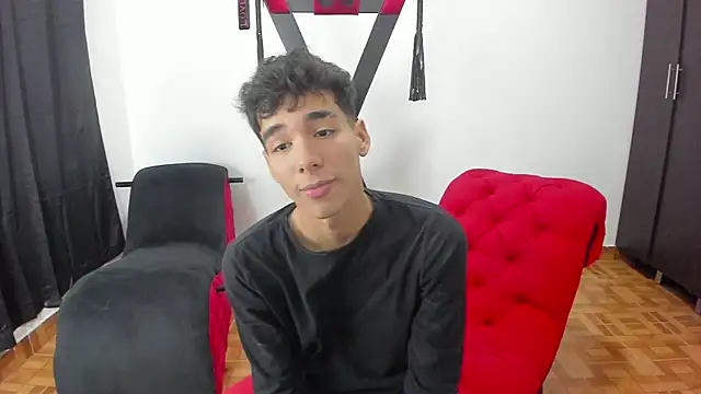 Harry LatinBoy online show from January 13, 2025, 8:15 pm