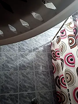 Naomy veracruz  online show from January 7, 2026, 10:07 am