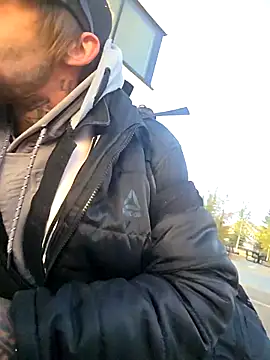 Snapshot of Fuckboy4public chatting on September 25, 2025, 1:42 am Fuckboy4public online show from September 25, 2025, 1:42 am