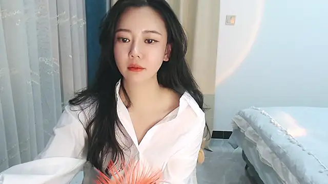 zoe-keke online show from December 27, 2024, 1:39 pm