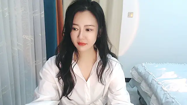 zoe-keke online show from January 3, 2025, 10:52 am