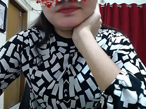 taisina online show from January 23, 2025, 10:44 pm