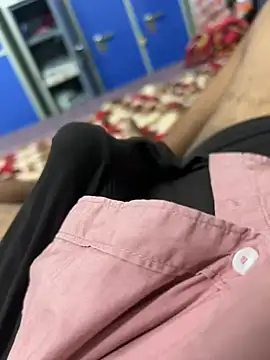 Snapshot of aprivateguy chatting on February 25, 2025, 10:58 am aprivateguy online show from February 25, 2025, 10:58 am