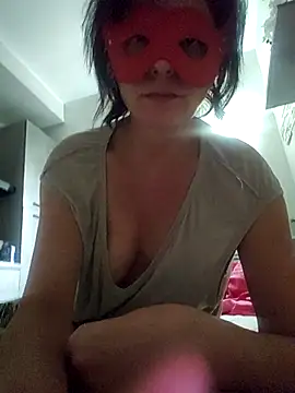 Snapshot of Vagabondainnamorata chatting on October 8, 2025, 4:26 pm Vagabondainnamorata online show from October 8, 2025, 4:26 pm