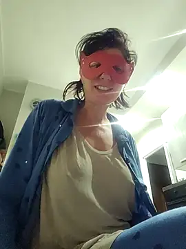 Snapshot of Vagabondainnamorata chatting on October 13, 2025, 4:12 am Vagabondainnamorata online show from October 13, 2025, 4:12 am