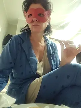 Snapshot of Vagabondainnamorata chatting on November 6, 2025, 4:46 am Vagabondainnamorata online show from November 6, 2025, 4:46 am