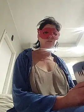 Vagabondainnamorata online show from February 5, 2026, 3:44 am