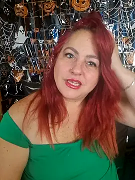 Scarlett45  online show from October 15, 2025, 8:09 pm