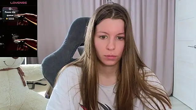 juicy mystery online show from June 22, 2026, 8:22 am