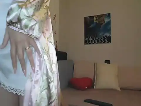 MISXY online show from November 23, 2025, 4:07 pm