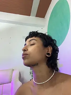 LollaByer online show from November 22, 2025, 11:04 pm