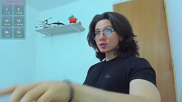 AngelBennet  online show from February 5, 2025, 3:13 am