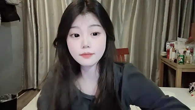 yangyang-1115 online show from February 13, 2025, 2:52 pm