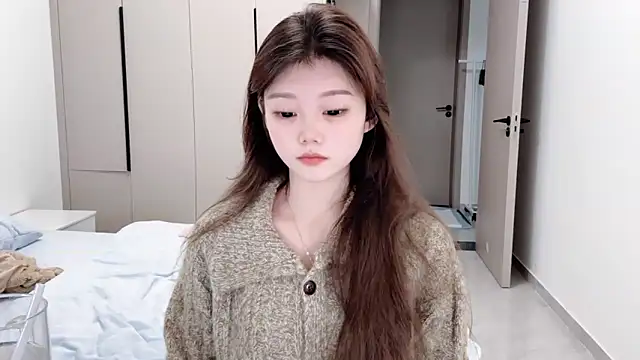 yangyang-1115 online show from October 20, 2025, 5:19 am