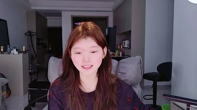 yangyang-1115 online show from January 13, 2026, 5:02 am