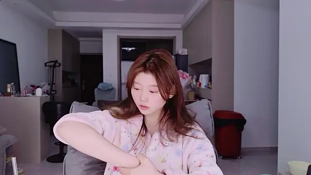 yangyang-1115 online show from February 11, 2026, 1:27 pm