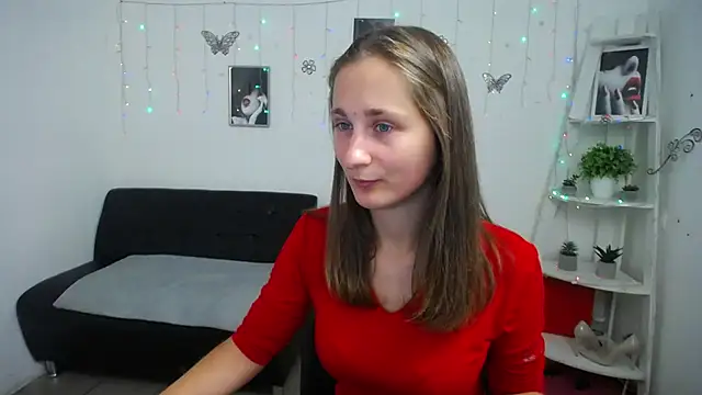 Snapshot of MichelLeee chatting on September 29, 2025, 11:26 am MichelLeee online show from September 29, 2025, 11:26 am