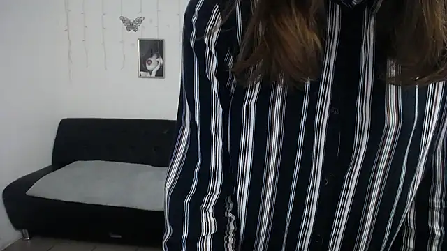 Snapshot of MichelLeee chatting on September 30, 2025, 11:04 am MichelLeee online show from September 30, 2025, 11:04 am