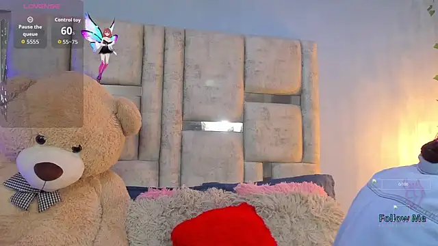 AshleyHill2 online show from September 20, 2025, 2:56 am