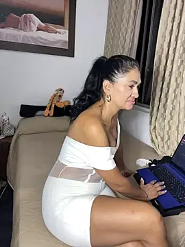 danielax50 online show from January 12, 2025, 2:14 am