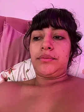 Snapshot of Lady_Rey chatting on October 11, 2025, 5:55 pm Lady Rey online show from October 11, 2025, 5:55 pm