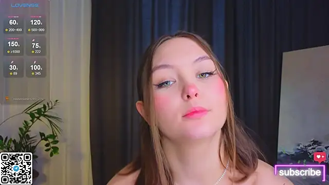 GwendolynFinch online show from March 3, 2025, 4:14 am