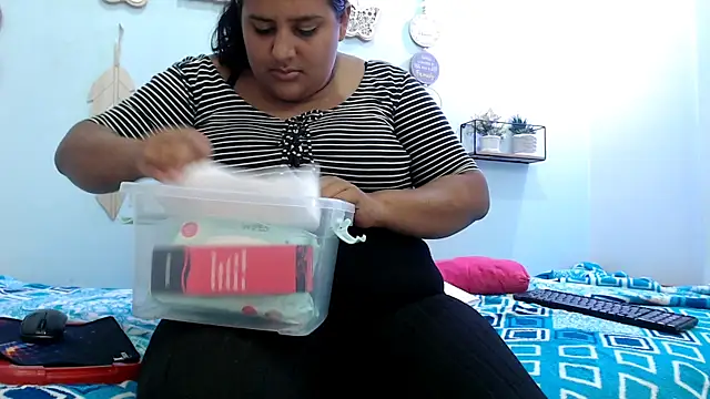 kassandrasweet7486 online show from February 7, 2026, 1:48 pm