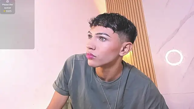 im sebaslopez online show from January 21, 2025, 3:15 am