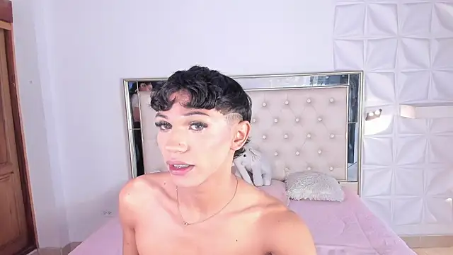 im sebaslopez online show from June 13, 2026, 11:41 am