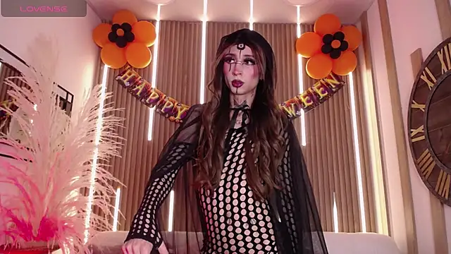 Aniie Doll online show from October 29, 2025, 9:27 pm