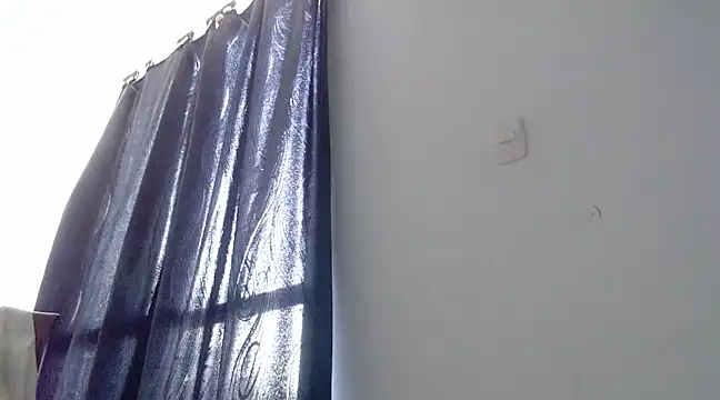 Snapshot of nicolle_milf1978 chatting on February 16, 2025, 12:21 pm nicolle milf1978 online show from February 16, 2025, 12:21 pm