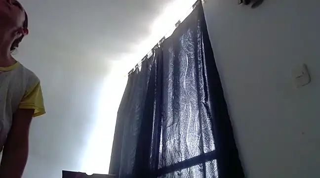 Snapshot of nicolle_milf1978 chatting on February 18, 2025, 1:22 pm nicolle milf1978 online show from February 18, 2025, 1:22 pm