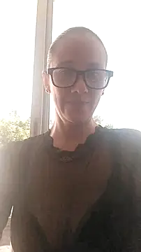 Snapshot of nicolle_milf1978 chatting on September 23, 2025, 7:28 pm nicolle milf1978 online show from September 23, 2025, 7:28 pm