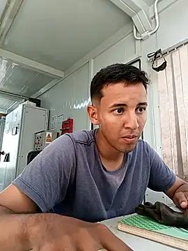 juanylablanquita online show from March 2, 2025, 8:18 pm