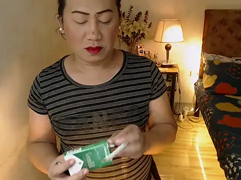 playtimesussy69 online show from September 28, 2025, 12:54 pm