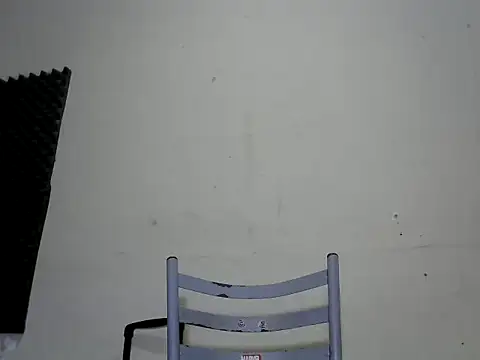 luanadoprive online show from February 25, 2026, 6:39 pm