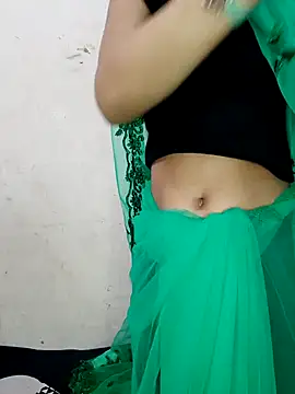 Snapshot of xpihu chatting on January 15, 2025, 6:29 pm xpihu online show from January 15, 2025, 6:29 pm