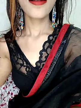 Snapshot of xpihu chatting on October 25, 2025, 5:30 pm xpihu online show from October 25, 2025, 5:30 pm