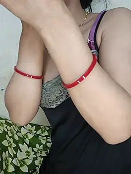 xpihu online show from June 25, 2026, 5:50 pm