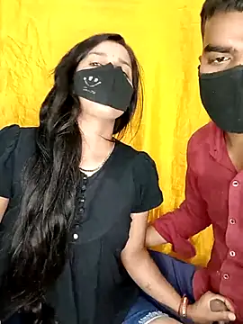 Snapshot of Suhani512 chatting on February 12, 2026, 5:13 am Suhani512 online show from February 12, 2026, 5:13 am