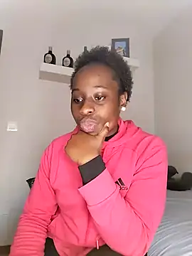 Snapshot of aafricaa chatting on December 18, 2024, 3:55 pm aafricaa online show from December 18, 2024, 3:55 pm