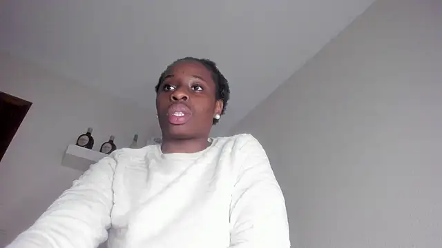 Snapshot of aafricaa chatting on December 23, 2024, 1:24 pm aafricaa online show from December 23, 2024, 1:24 pm