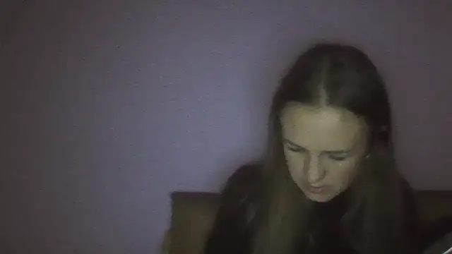 Snapshot of Milaniya261 chatting on October 29, 2025, 1:41 am Milaniya261 online show from October 29, 2025, 1:41 am