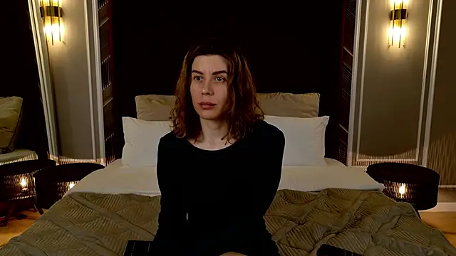 Snapshot of VikkiStorm chatting on March 19, 2025, 6:14 am VikkiStorm online show from March 19, 2025, 6:14 am