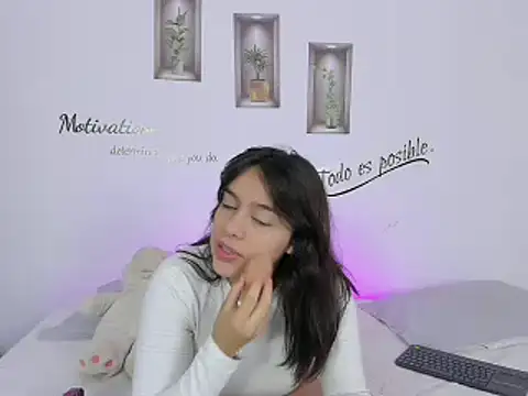 Snapshot of MelissaGilll chatting on March 4, 2025, 1:38 pm MelissaGilll online show from March 4, 2025, 1:38 pm