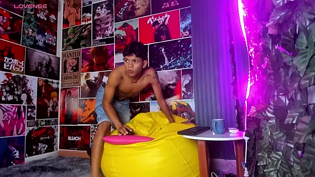 Jeffry wolvess online show from December 30, 2024, 9:08 pm