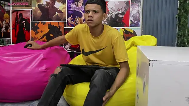 Jeffry wolvess online show from February 9, 2025, 12:30 pm